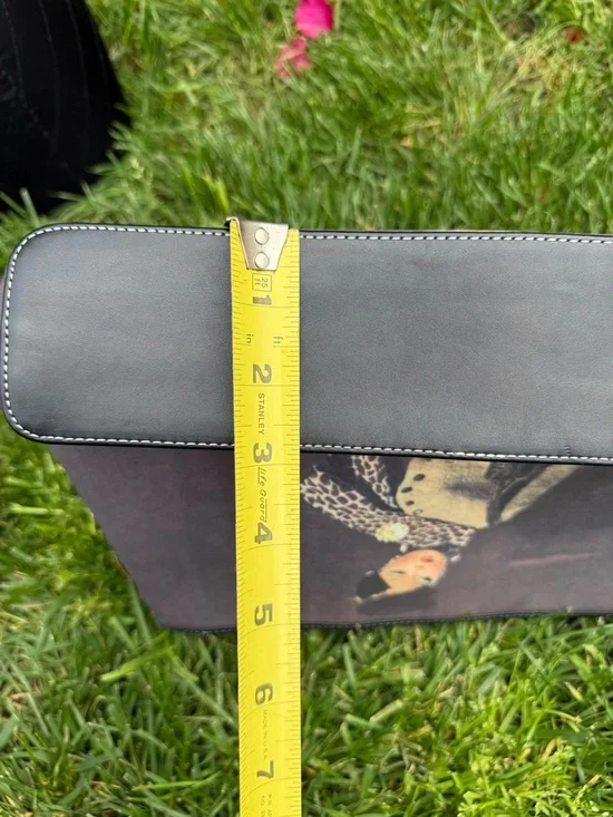 Lot 2 Vintage Collectible Embellished Barbie Purses - Picture 12 of 12